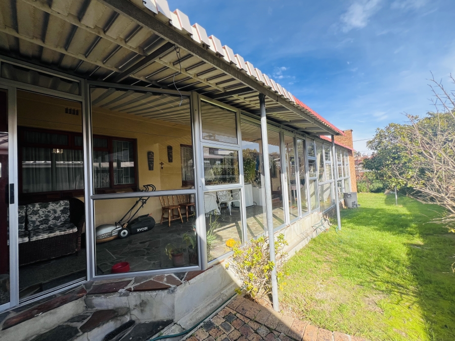 4 Bedroom Property for Sale in Van Der Stel Western Cape